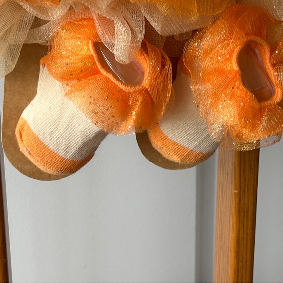 Elly & Emmy First Halloween Photo Op 3 Piece Set Orange Tutu - Picture 8 of 13